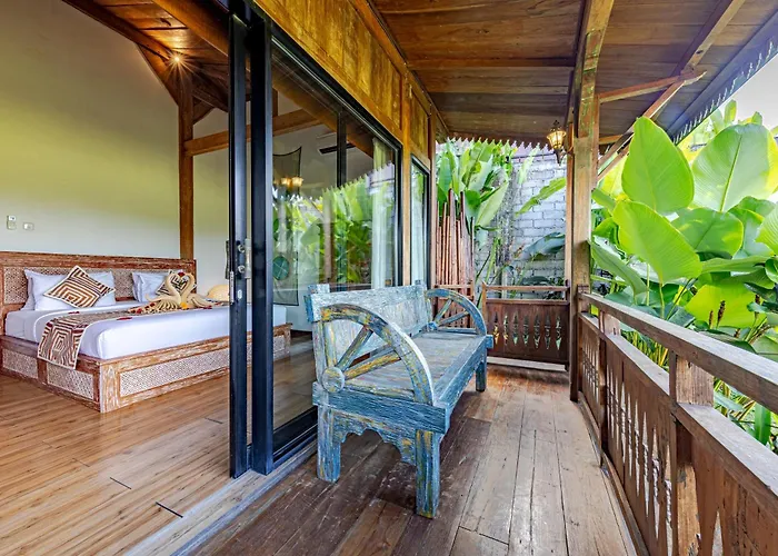Villa An Unique 3 Bdr Overlooking Rice Paddies